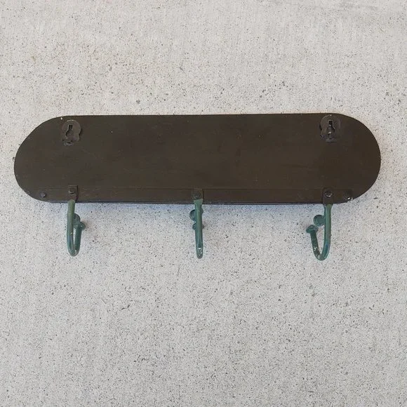 3 Metal Hooks Wall Mounted Rack Hand Painted Skirt Flower Garden Hanger Keys Hat - Picture 2 of 8